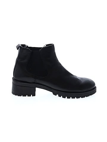 Urban outfitters clearance black ankle boots