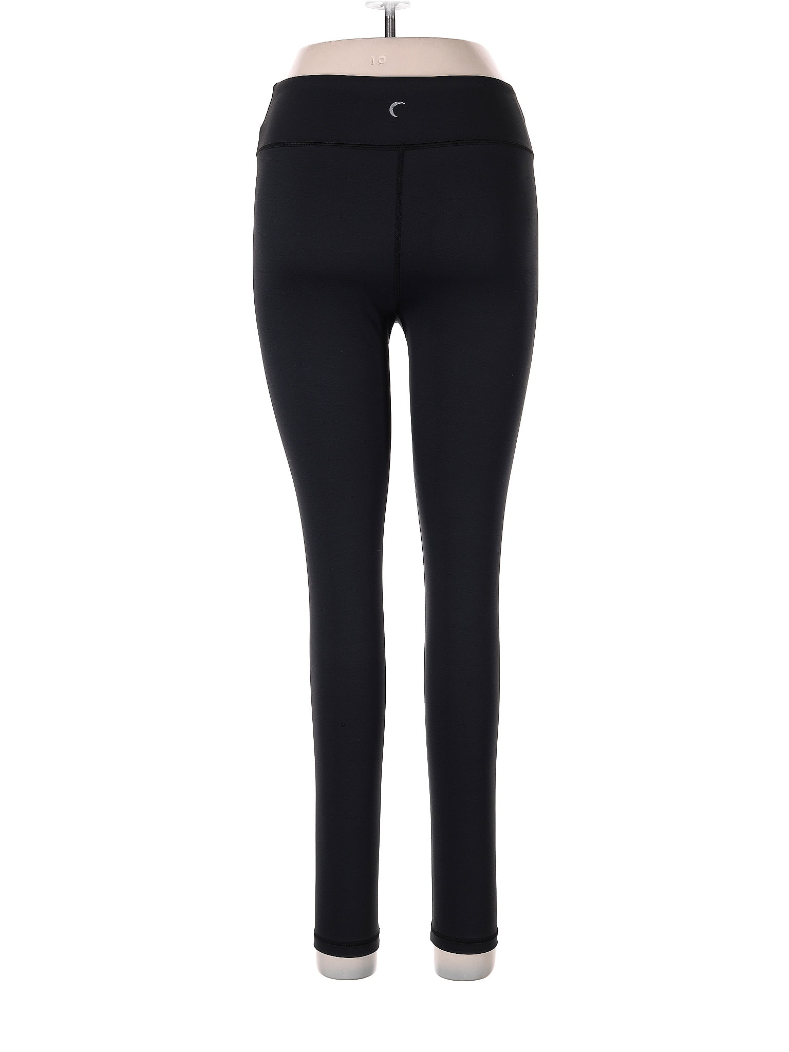ZYIA Active Ind Rep - Girl, you can never have too many pairs of black  leggings!! Subtle styling details like textured, sculpted panels and mesh  ventilation zones give these classic leggings an