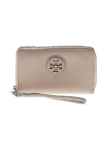 Tory wristlet outlet