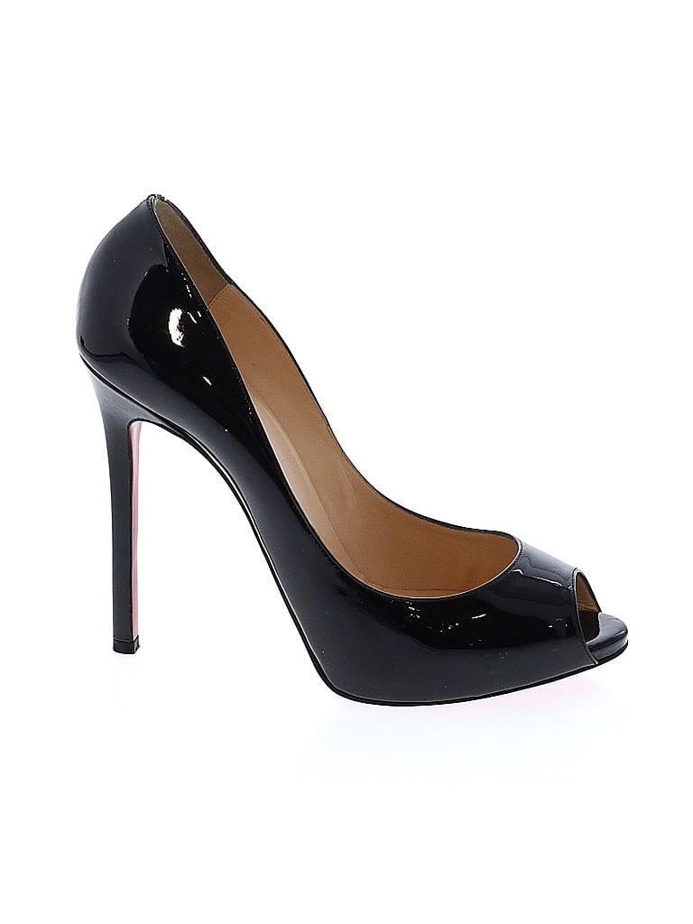 Christian louboutin discount heels thredup