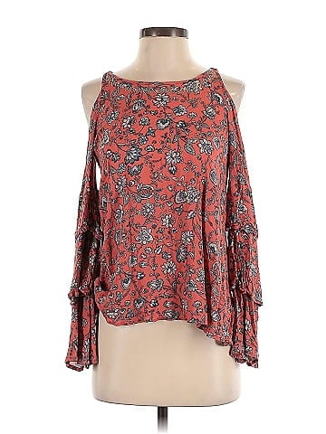 Kelly Renee Long Sleeve Top (view 1)