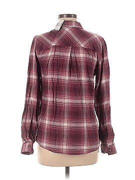 Maurices Long Sleeve Button-Down Shirt (view 2)