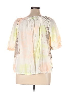 Elizabeth and James Short Sleeve Blouse (view 2)