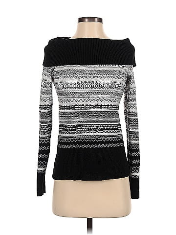 Sweater white 2024 house black market