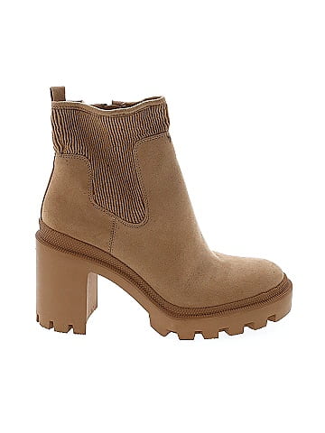 Jennifer lopez hot sale ankle boots