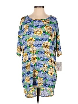 Lularoe Short Sleeve T-Shirt (view 1)