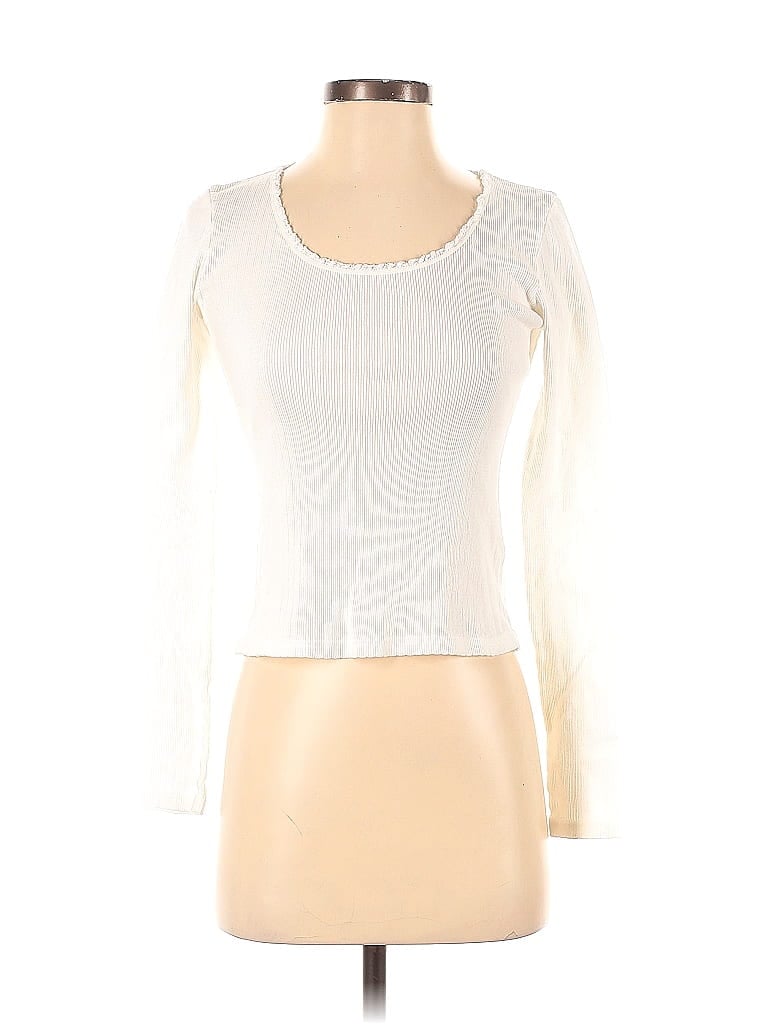 Brandy Melville - Brandy Melville white long sleeve on Designer Wardrobe