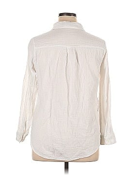 Old Navy Long Sleeve Button-Down Shirt (view 2)