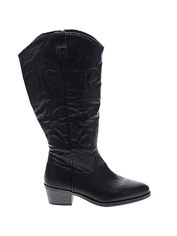 Torrid black outlet boots