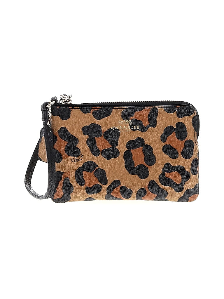 Coach animal sale print wristlet