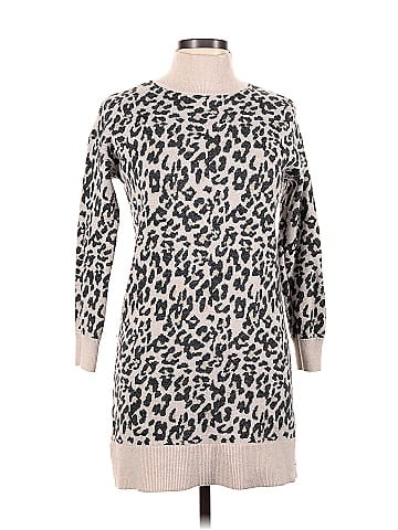 Ann taylor shop loft leopard sweater