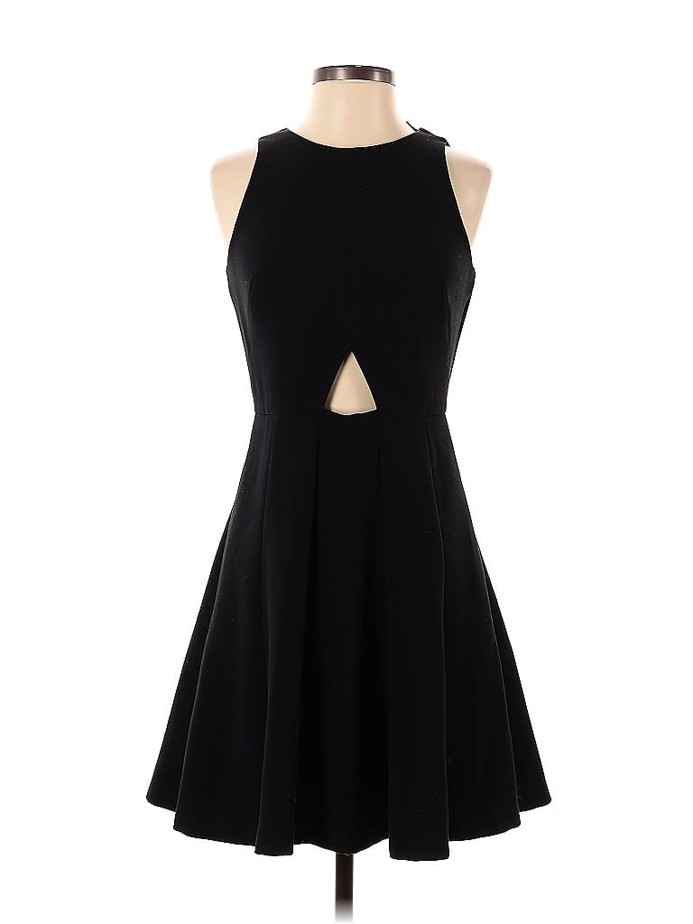 Club Monaco Solid Black Casual Dress Size 0 - photo 1