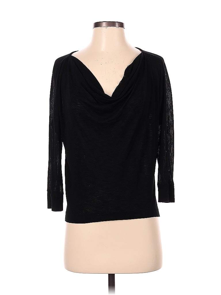 Click to view more detailed imagery on our partner's website Pre-owned Splendid Pullover Sweater In Black