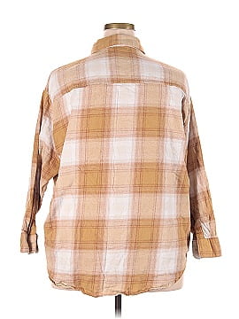 Old Navy Long Sleeve Button-Down Shirt (view 2)