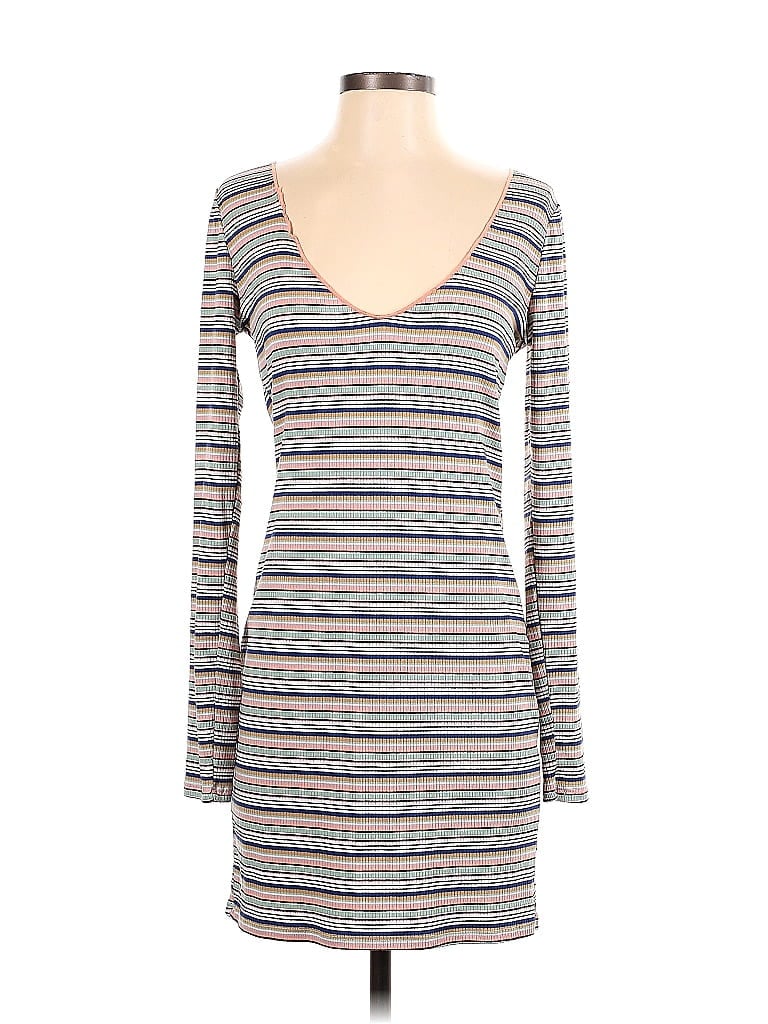 Pre-owned Wild Fable Casual Dress In Gray