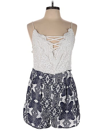 Charlotte russe 2024 white romper