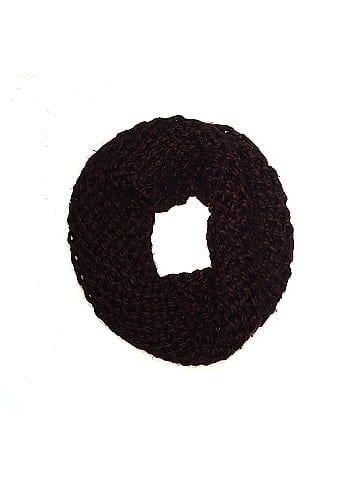 Hollister Scarf (view 1)