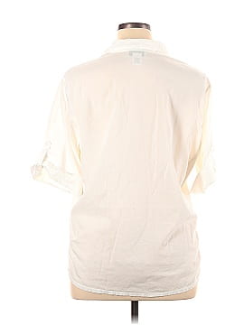 C.D. Daniels Short Sleeve Blouse (view 2)