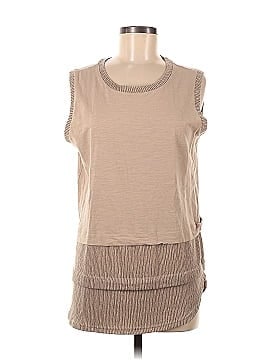 Weekend Suzanne Betro Sleeveless T-Shirt (view 1)