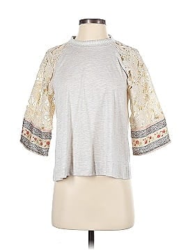 Tiny 3/4 Sleeve Blouse (view 1)