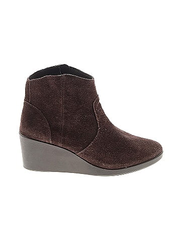 Crocs best sale wedge booties