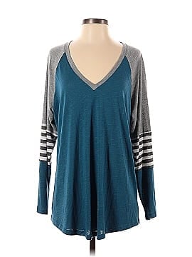 Torrid Long Sleeve T-Shirt (view 1)