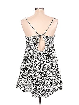 Catch Me Sleeveless Blouse (view 2)