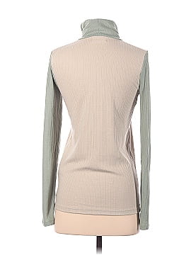 Madewell Long Sleeve Turtleneck (view 2)