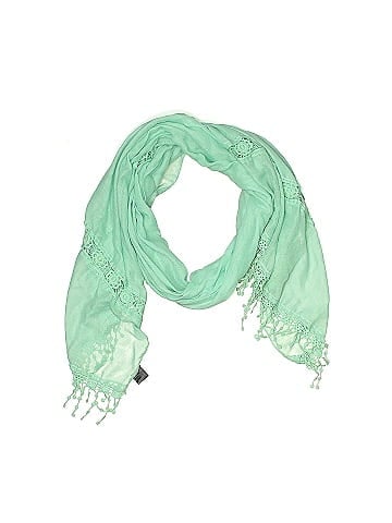 David & Young Scarf (view 1)