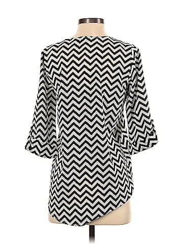 Everly Short Sleeve Blouse (view 2)