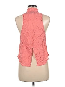 American Eagle Outfitters Sleeveless Button-Down Shirt (view 2)