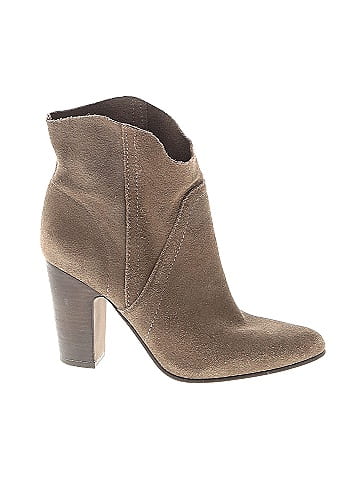 Vince Camuto, Shoes, Vince Camuto Boots Sizes 6
