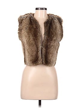 Illia Faux Fur Vest (view 1)
