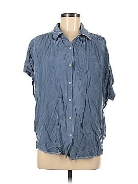 SNEAK PEEK Short Sleeve Button-Down Shirt (view 1)