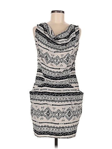 Akira Casual Dress (view 1)