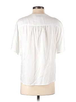 Amour Vert Short Sleeve Button-Down Shirt (view 2)