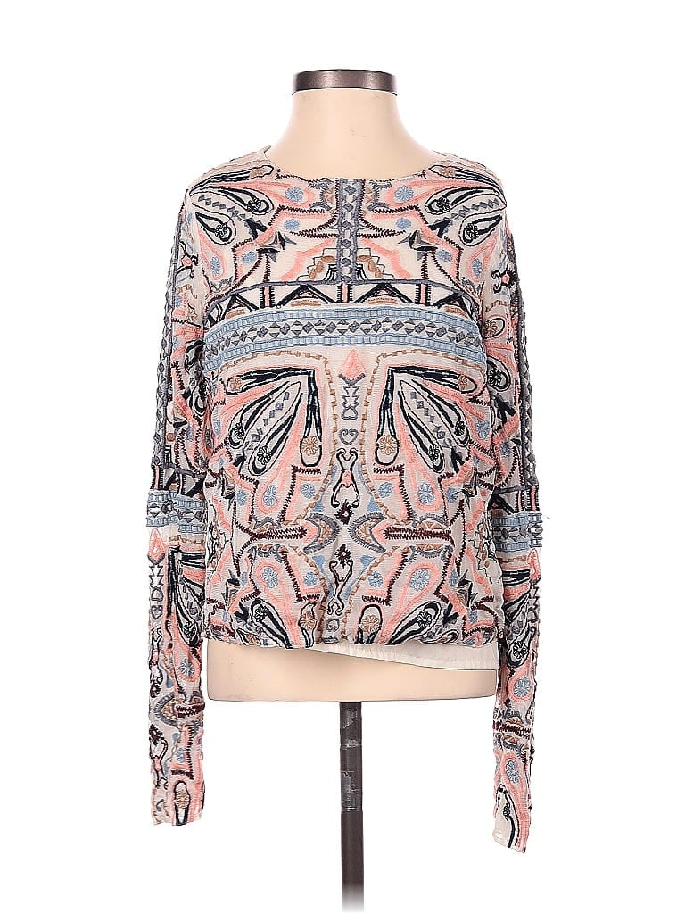 Click to view more detailed imagery on our partner's website Pre-owned Abercrombie & Fitch Long Sleeve Top Pink Keyhole Neckline Tops