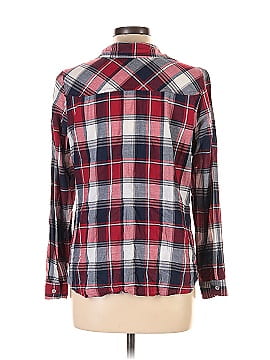 Maurices Long Sleeve Button-Down Shirt (view 2)