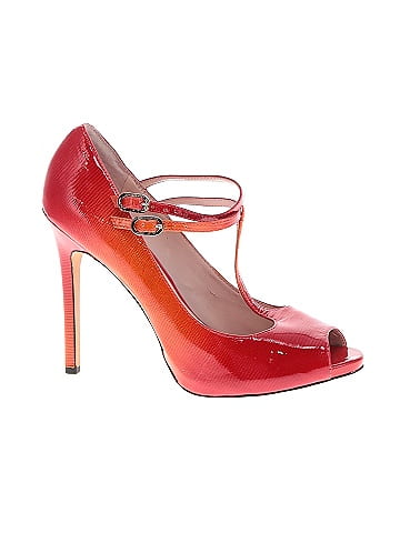 Vince camuto cheap red heels