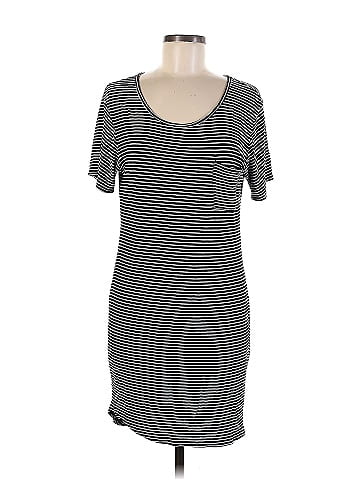 Rhapsodielle Women’s Clothing On Sale Up To 90% Off Retail | ThredUp