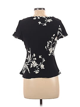 Fashionista Short Sleeve Blouse (view 2)