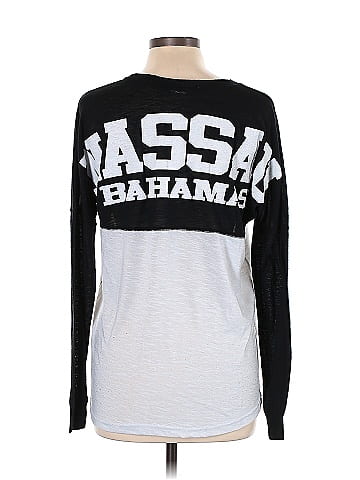 B. Split Long Sleeve T-Shirt (view 2)