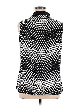 Madison Lilly Sleeveless Top (view 2)