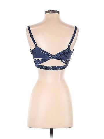 Fabletics Sports Bra (view 2)