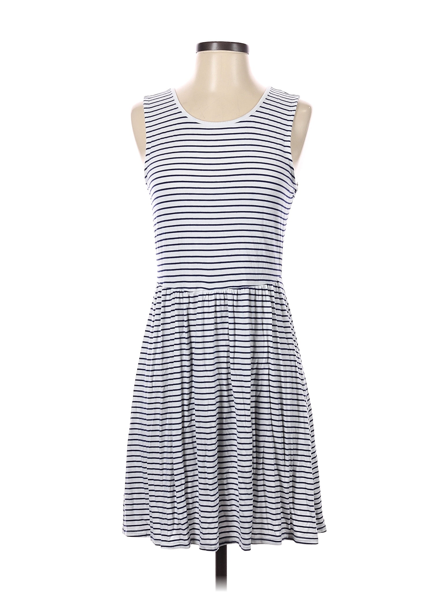 Old Navy Women's Dresses On Sale Up To 90% Off Retail | ThredUp