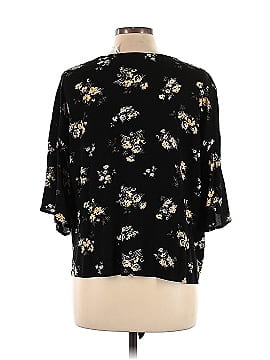 LUQ 3/4 Sleeve Blouse (view 2)