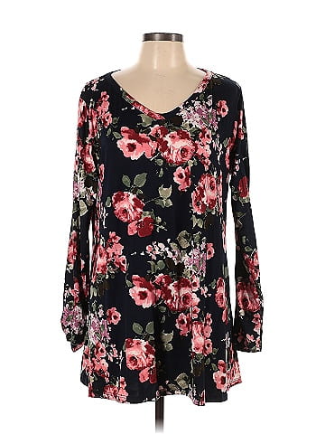 Rouge Casual Dress (view 1)