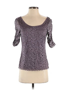 American Eagle Outfitters 3/4 Sleeve Top (view 1)