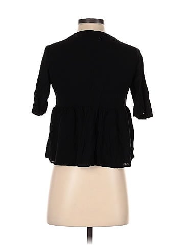 Alice & UO Short Sleeve Blouse (view 2)