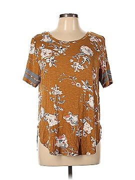 24/7 Maurices Short Sleeve T-Shirt (view 1)